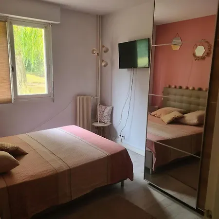 Furnished 3-room With Terrace * Petit-Couronne